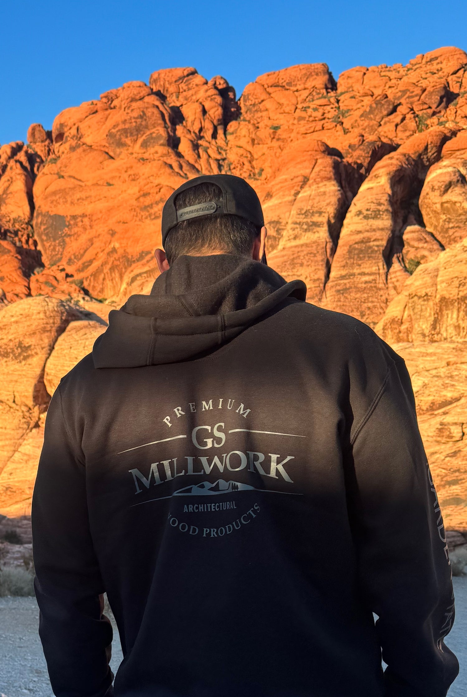 Carhartt Hoodies & Zip-Ups